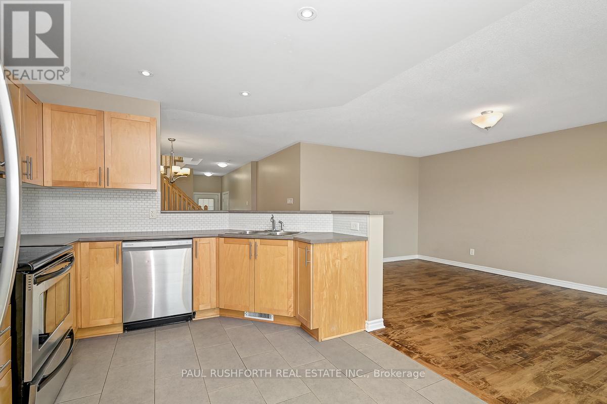 1601 Haydon Circle, Ottawa, Ontario  K2J 0K5 - Photo 9 - X12408896