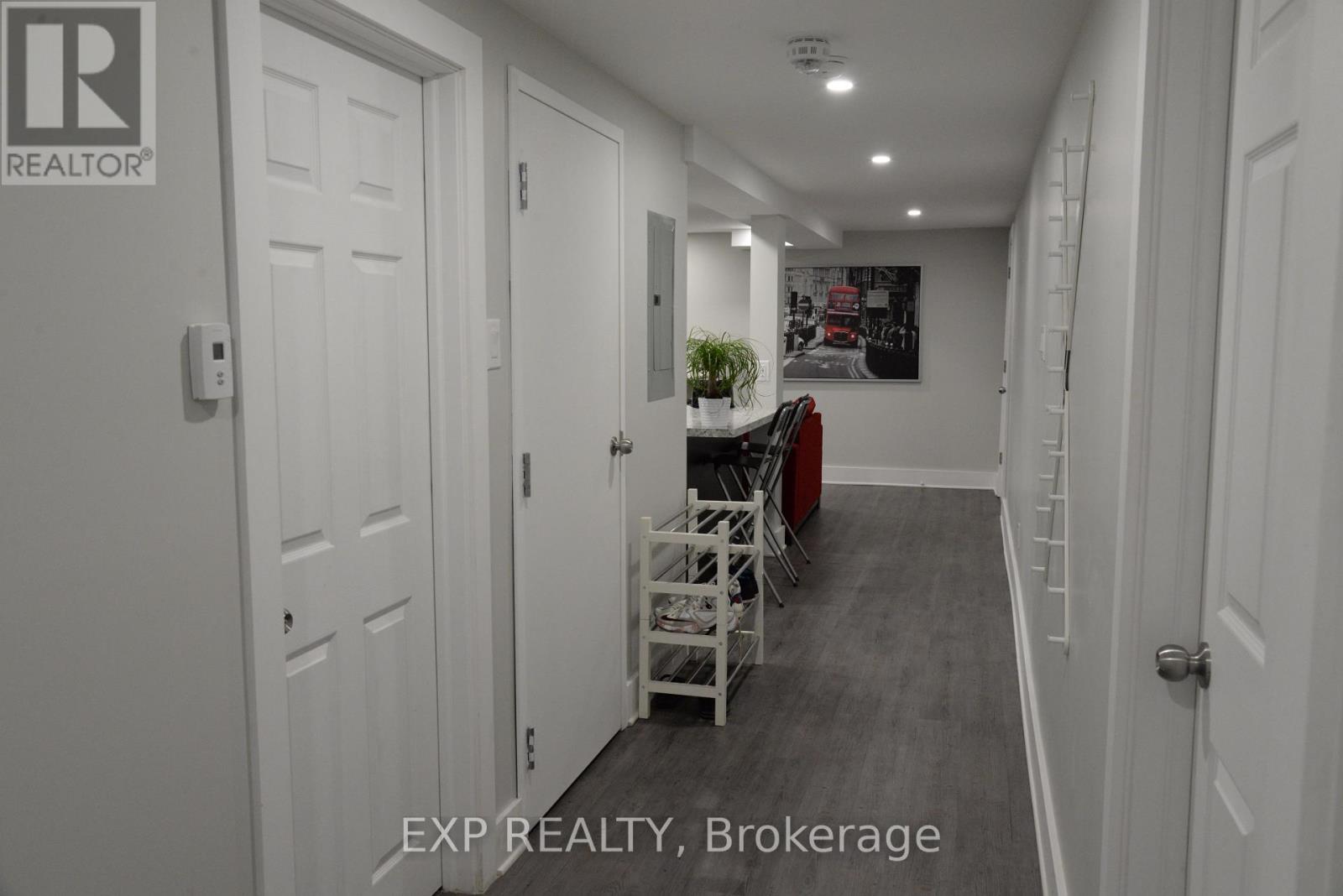 B - 1240 Adirondack Drive, Ottawa, Ontario  K2C 2V3 - Photo 11 - X12408898