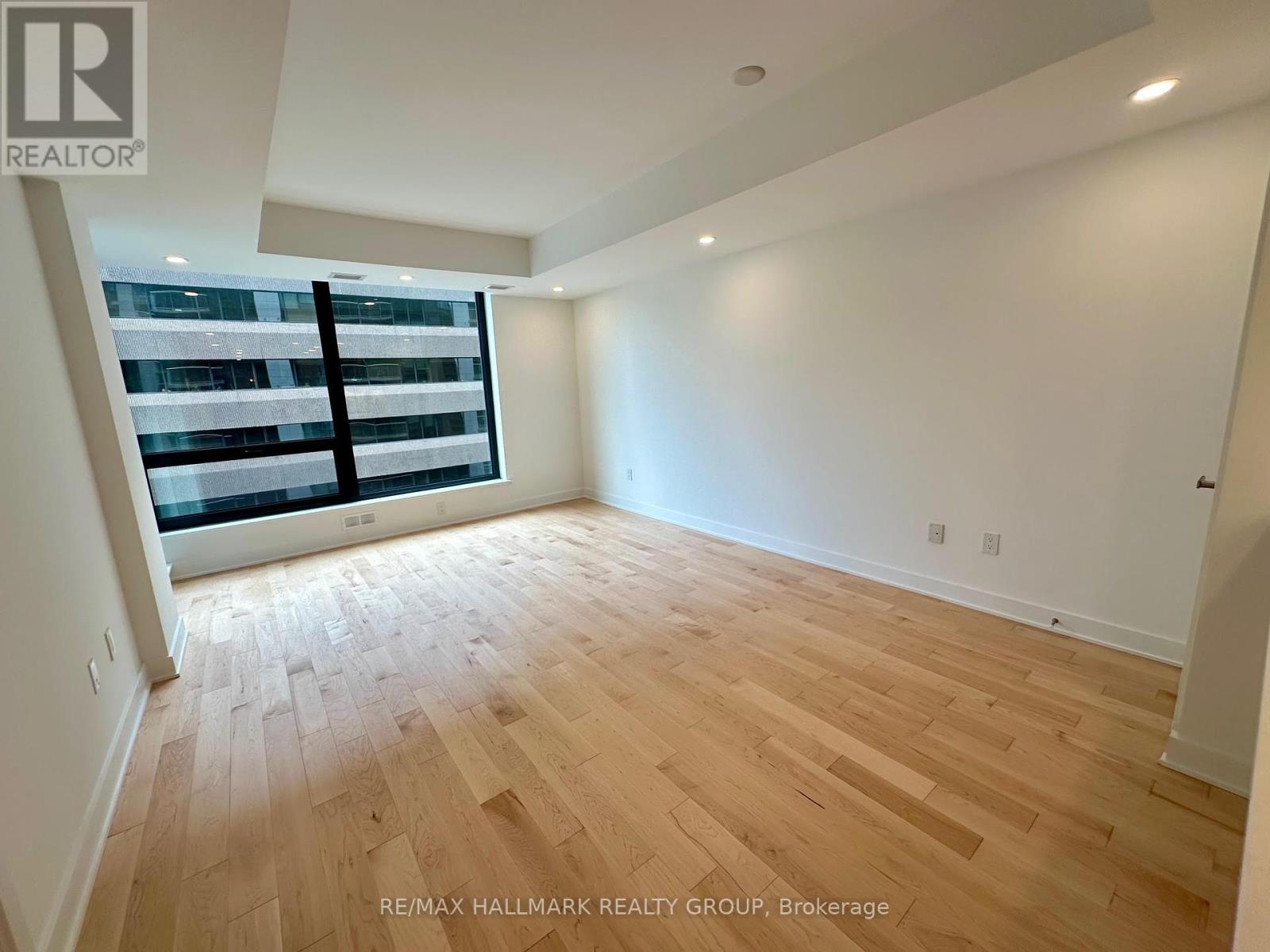 701 - 340 Queen Street, Ottawa, Ontario  K1R 0G1 - Photo 8 - X12408899