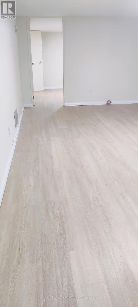 Lower Unit - 22 Buena Vista Avenue, Toronto, Ontario  M1S 1J2 - Photo 2 - E12405447