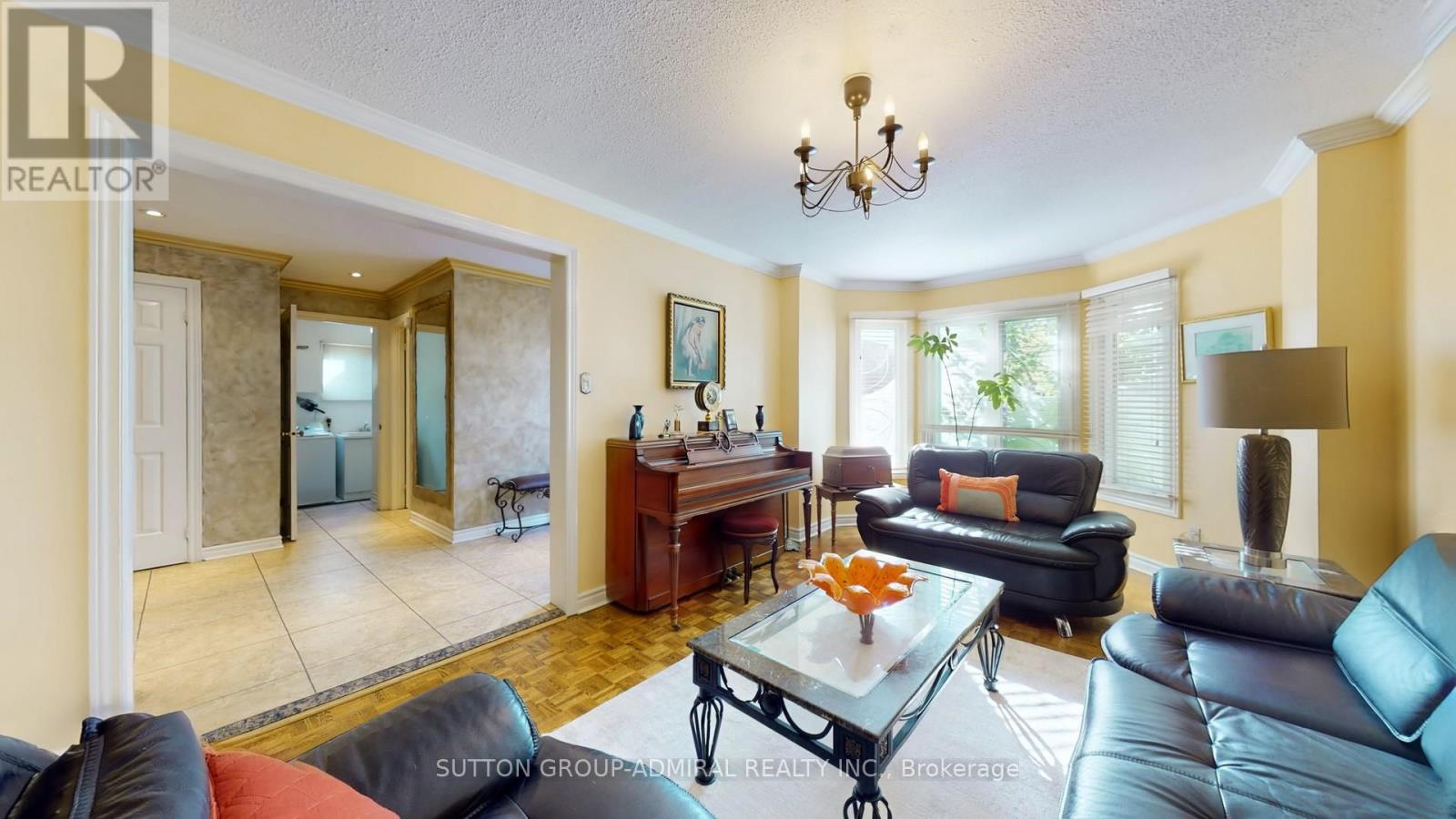 25 Flamingo Road, Vaughan (Uplands), Ontario  L4J 6Z5 - Photo 7 - N12407872