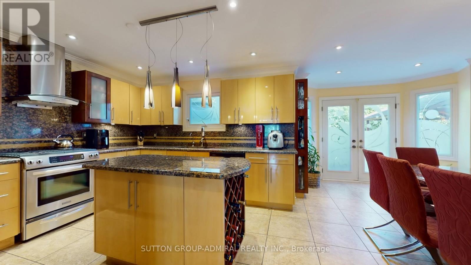 25 Flamingo Road, Vaughan (Uplands), Ontario  L4J 6Z5 - Photo 8 - N12407872