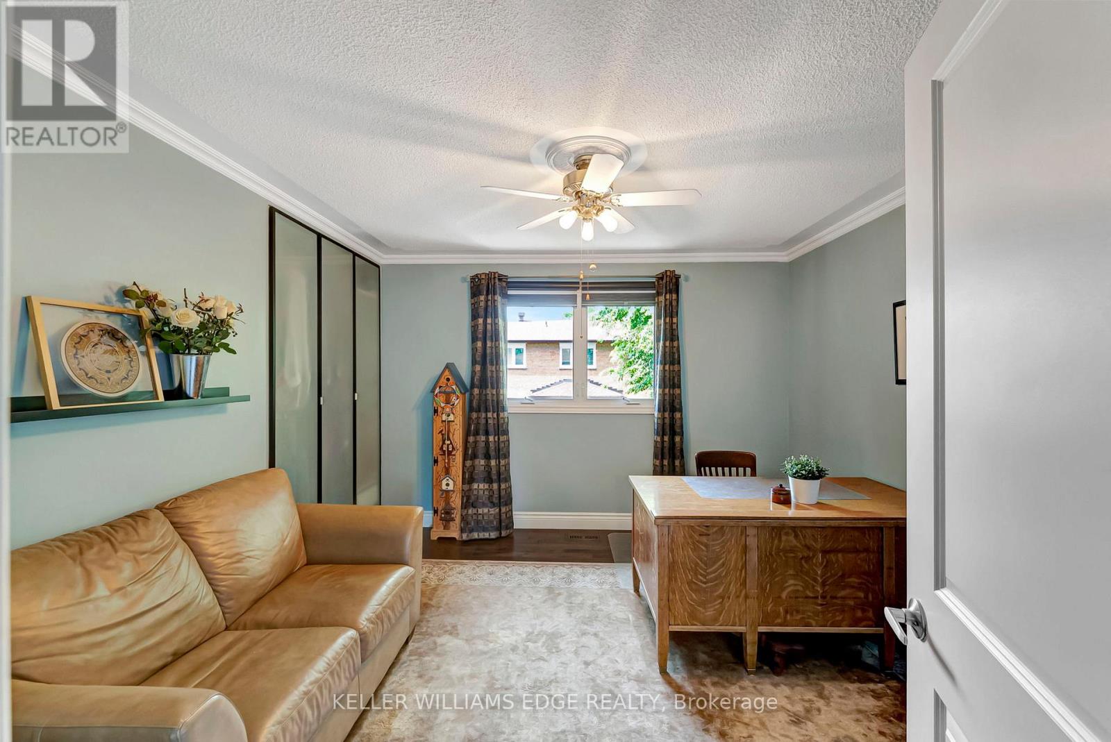 2024 Markle Drive, Oakville, Ontario  L6H 3T3 - Photo 17 - W12408584