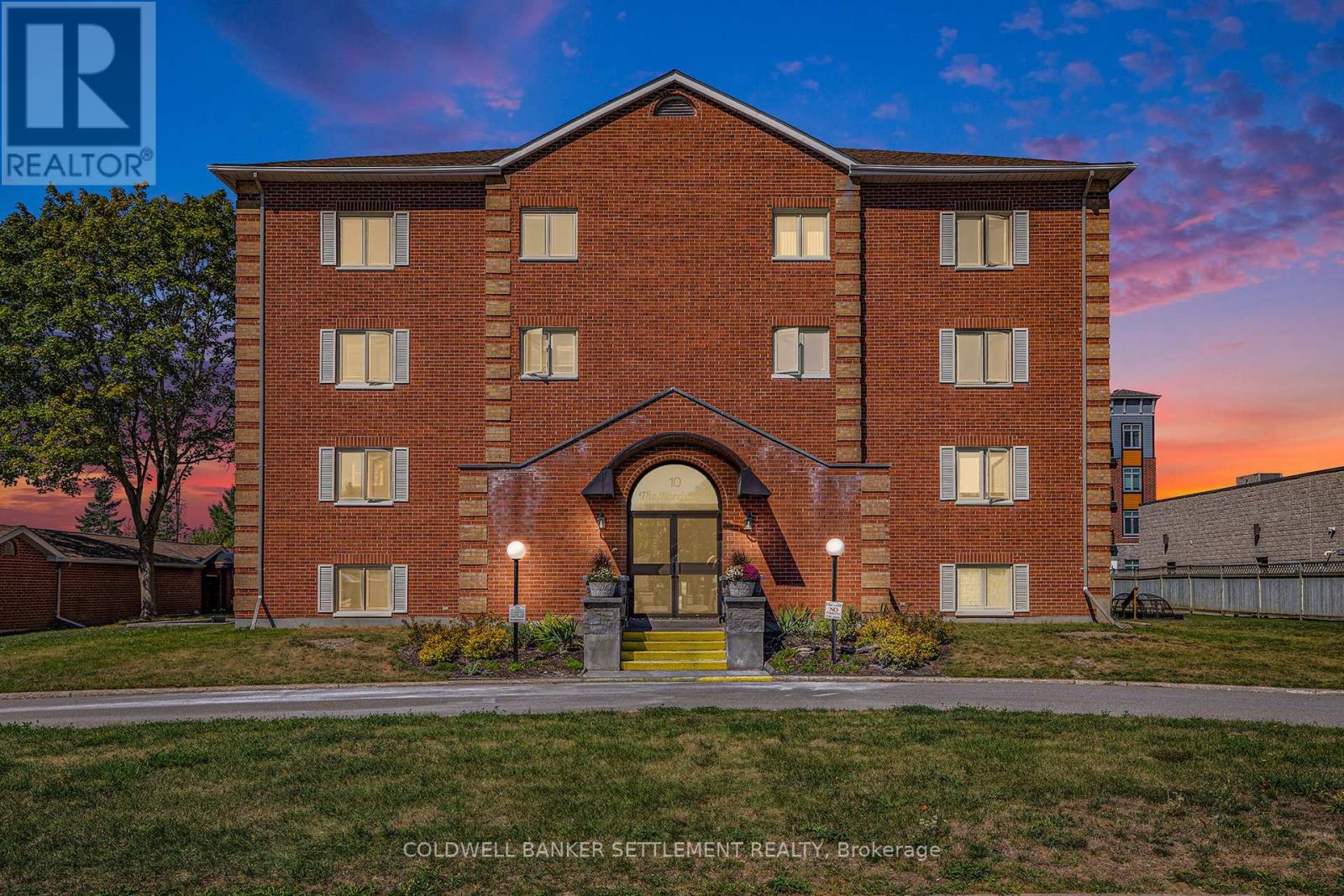 301 - 10 ARMSTRONG DRIVE, Smiths Falls, Ontario