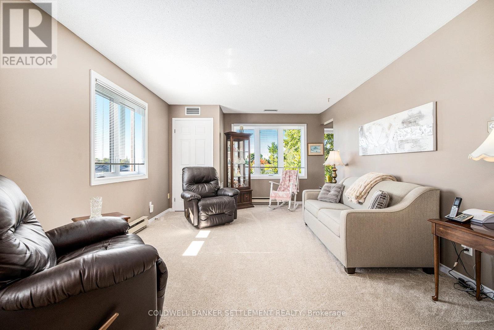 301 - 10 Armstrong Drive, Smiths Falls, Ontario  K7A 5H8 - Photo 9 - X12408861