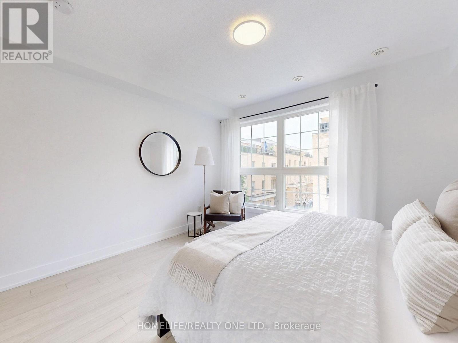 Th 50 - 220 Brandon Avenue, Toronto, Ontario  M6H 0C5 - Photo 24 - W12408689