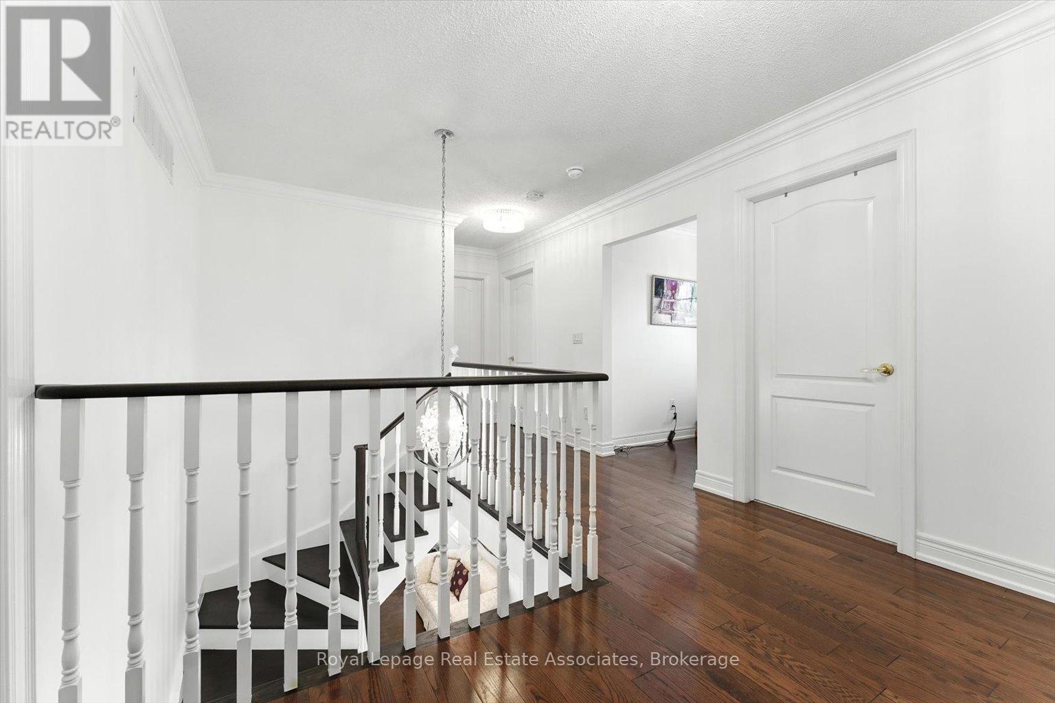 27 Grouse Lane, Brampton, Ontario  L6Y 5K9 - Photo 21 - W12408704