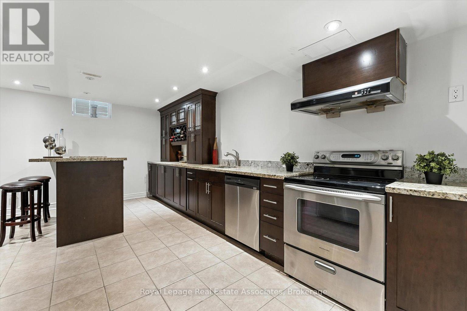 27 Grouse Lane, Brampton, Ontario  L6Y 5K9 - Photo 40 - W12408704