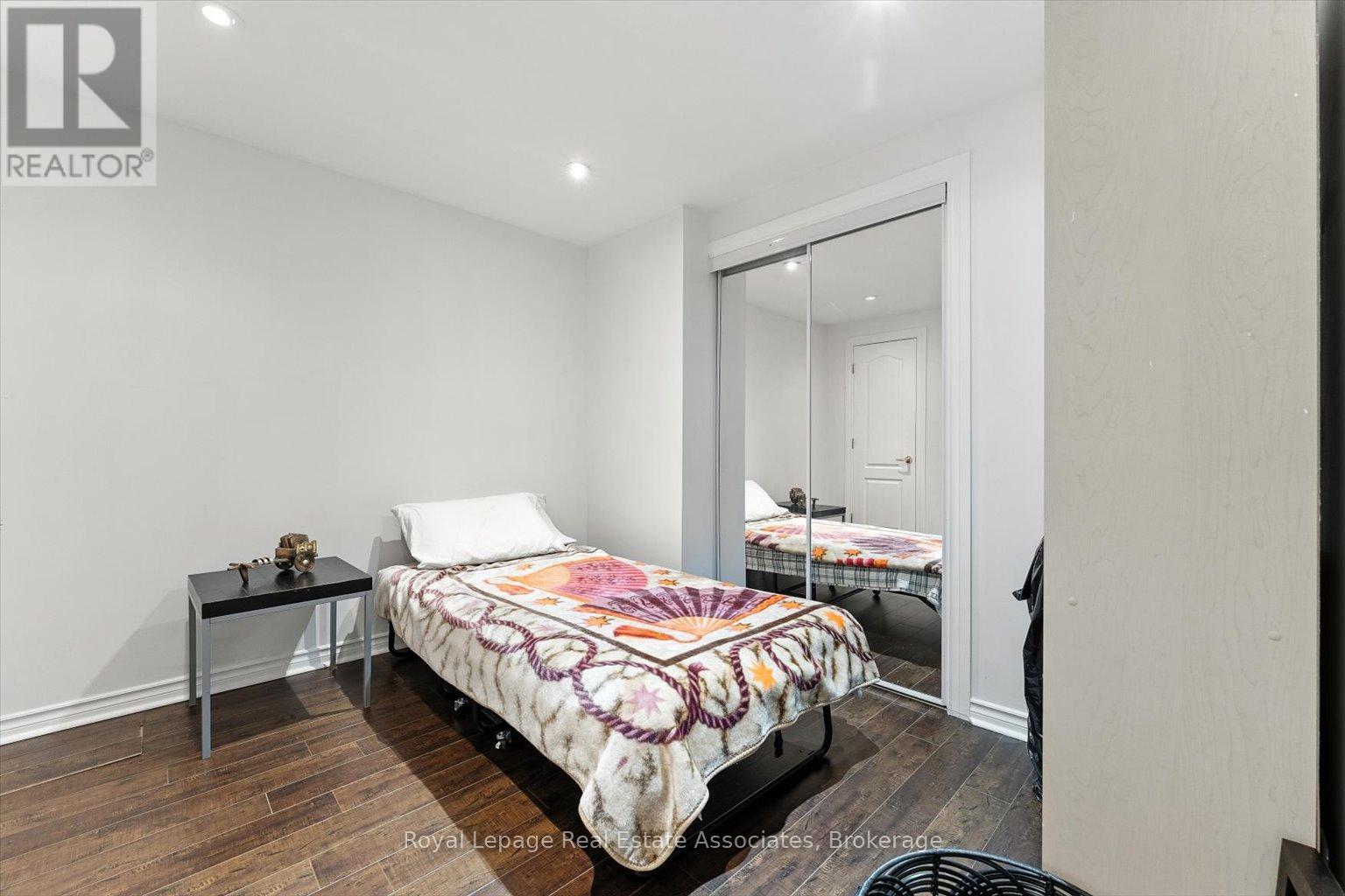 27 Grouse Lane, Brampton, Ontario  L6Y 5K9 - Photo 42 - W12408704
