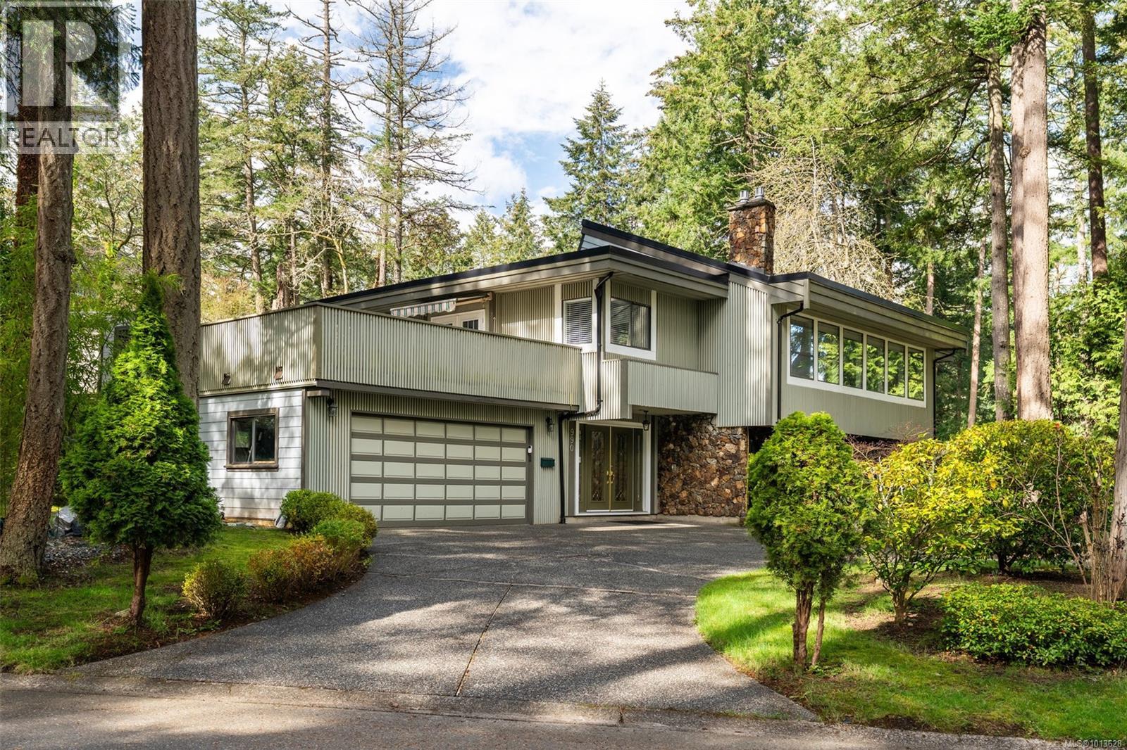 Property at 990 Cottontree Close image 1