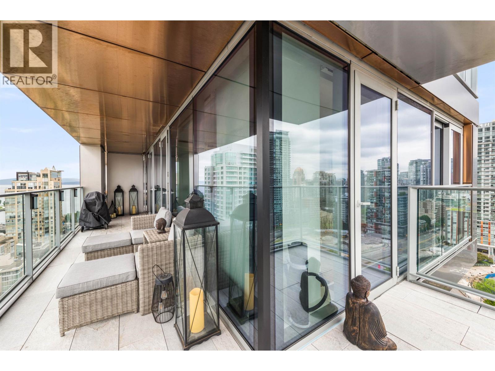 2702 1480 Howe Street, Vancouver, British Columbia  V6Z 0G5 - Photo 12 - R3048947