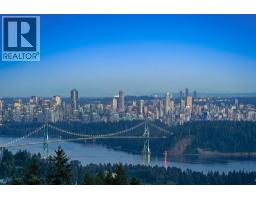 1327 CHARTWELL DRIVE, West Vancouver, British Columbia