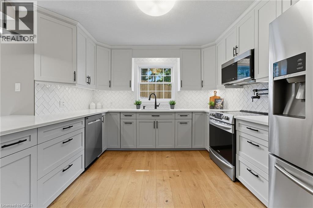 19 Mitchell Street, Ayr, Ontario  N0B 1E0 - Photo 12 - 40765548