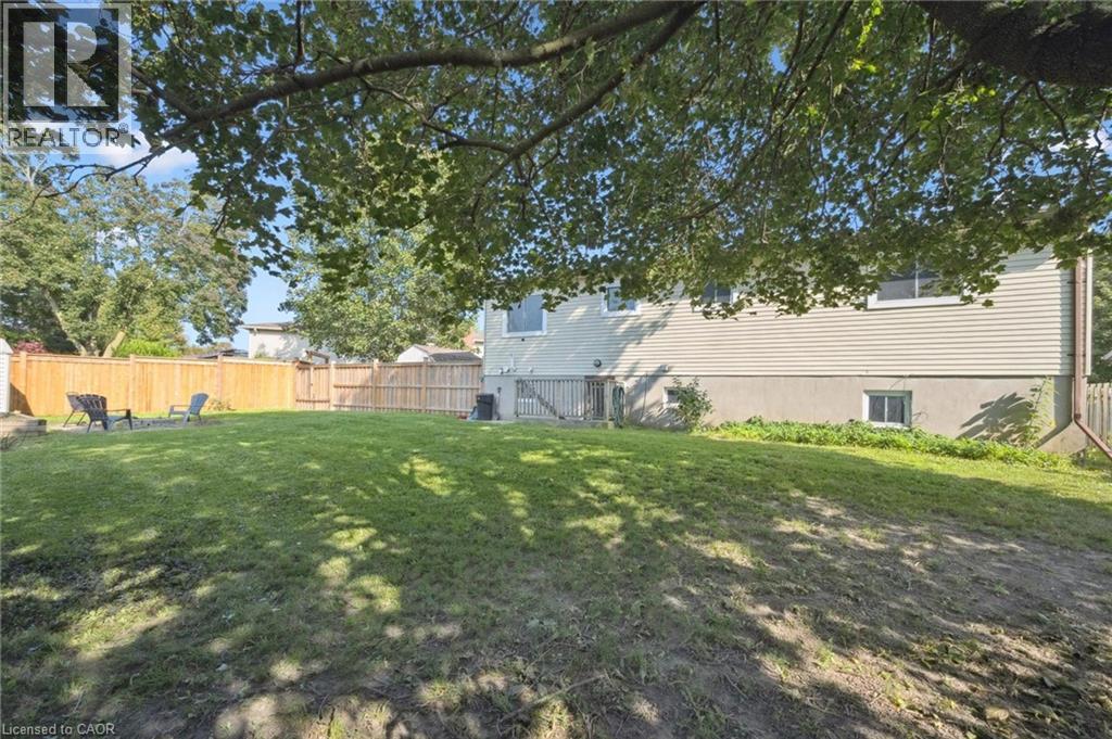 230 Arris Crescent, Mitchell, Ontario  N0K 1N0 - Photo 26 - 40770343