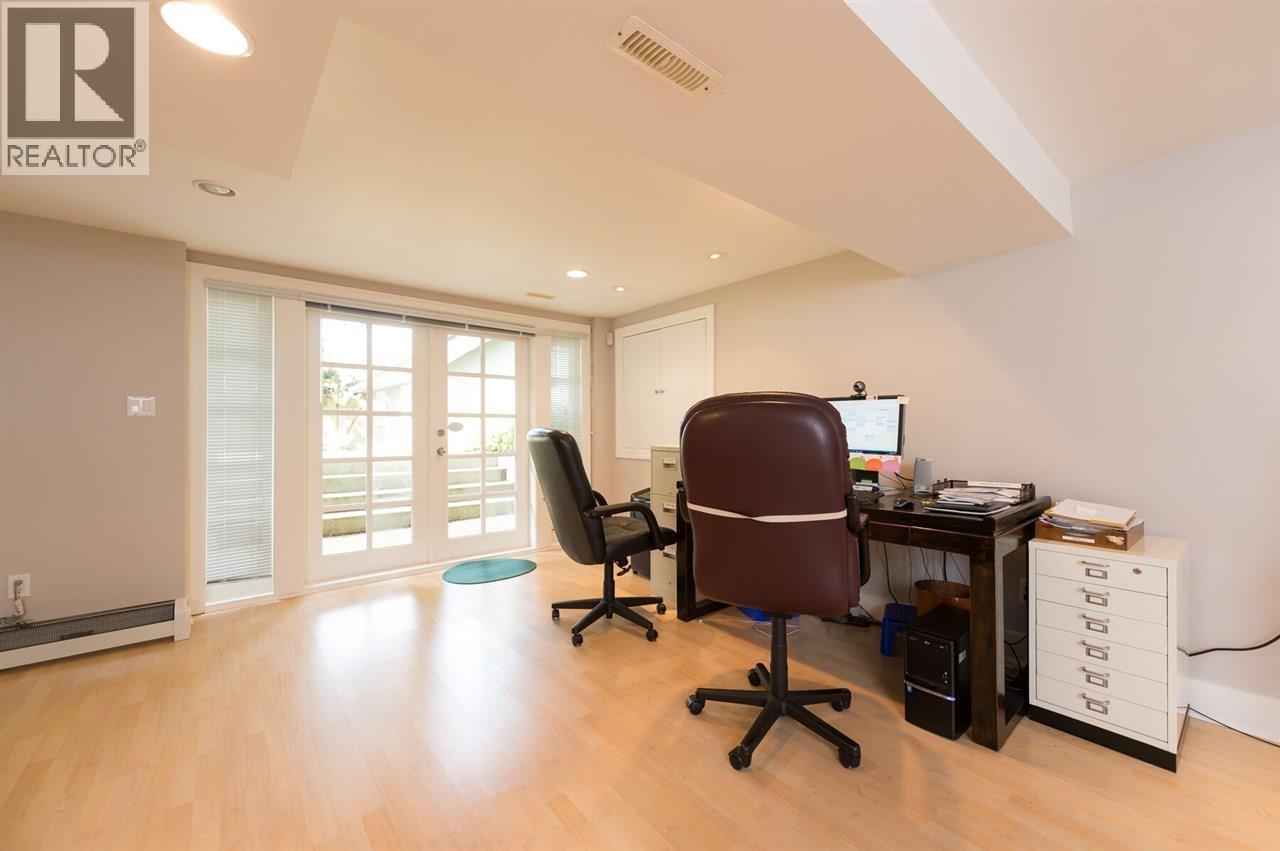 4655 W 6 Th Avenue, Vancouver, British Columbia  V6R 1V6 - Photo 9 - R3048942