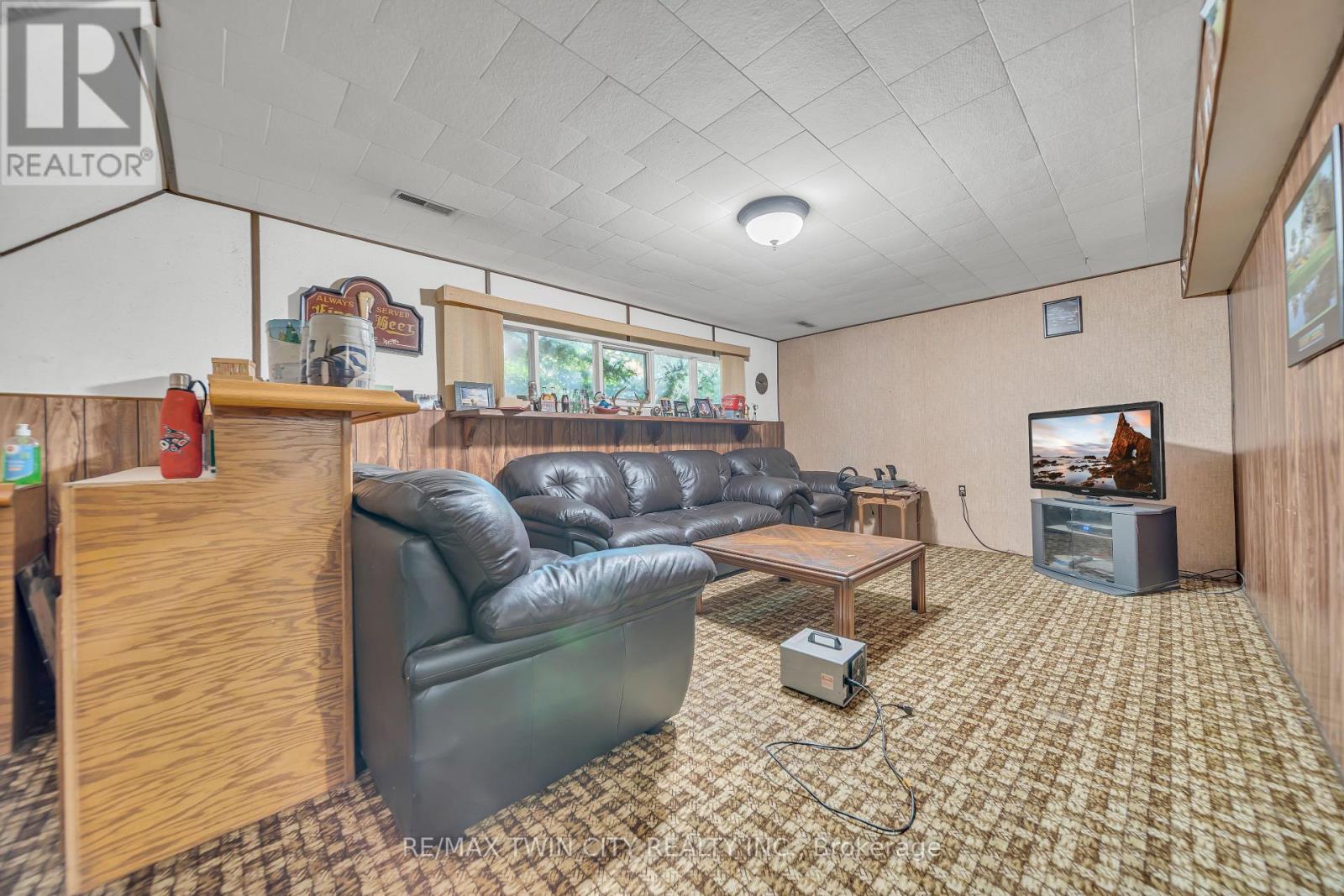 395 Mossom Place, Waterloo, Ontario  N2K 2G7 - Photo 21 - X12408626