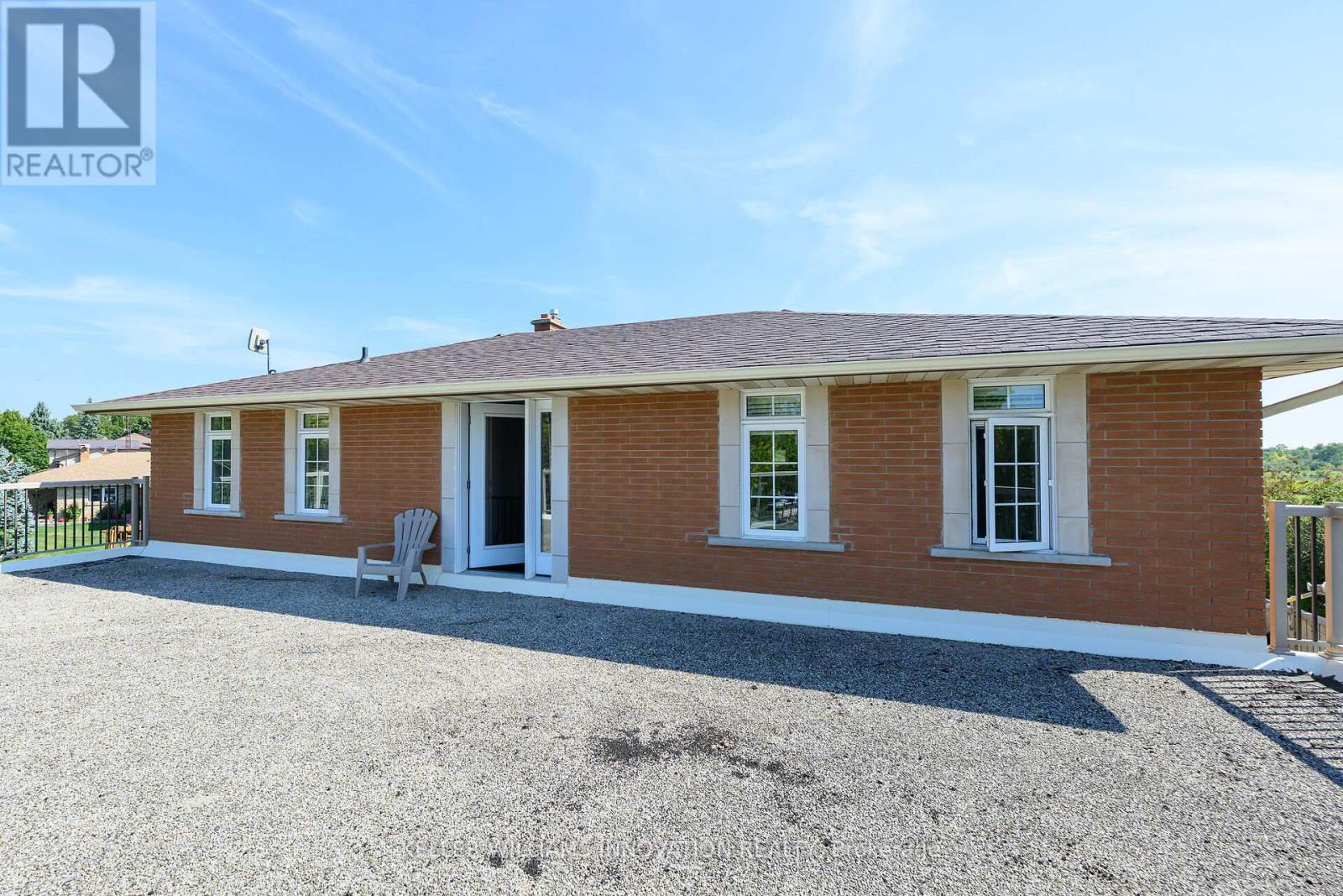1216 Sheffield Road, Hamilton, Ontario  L0R 1Z0 - Photo 27 - X12408646