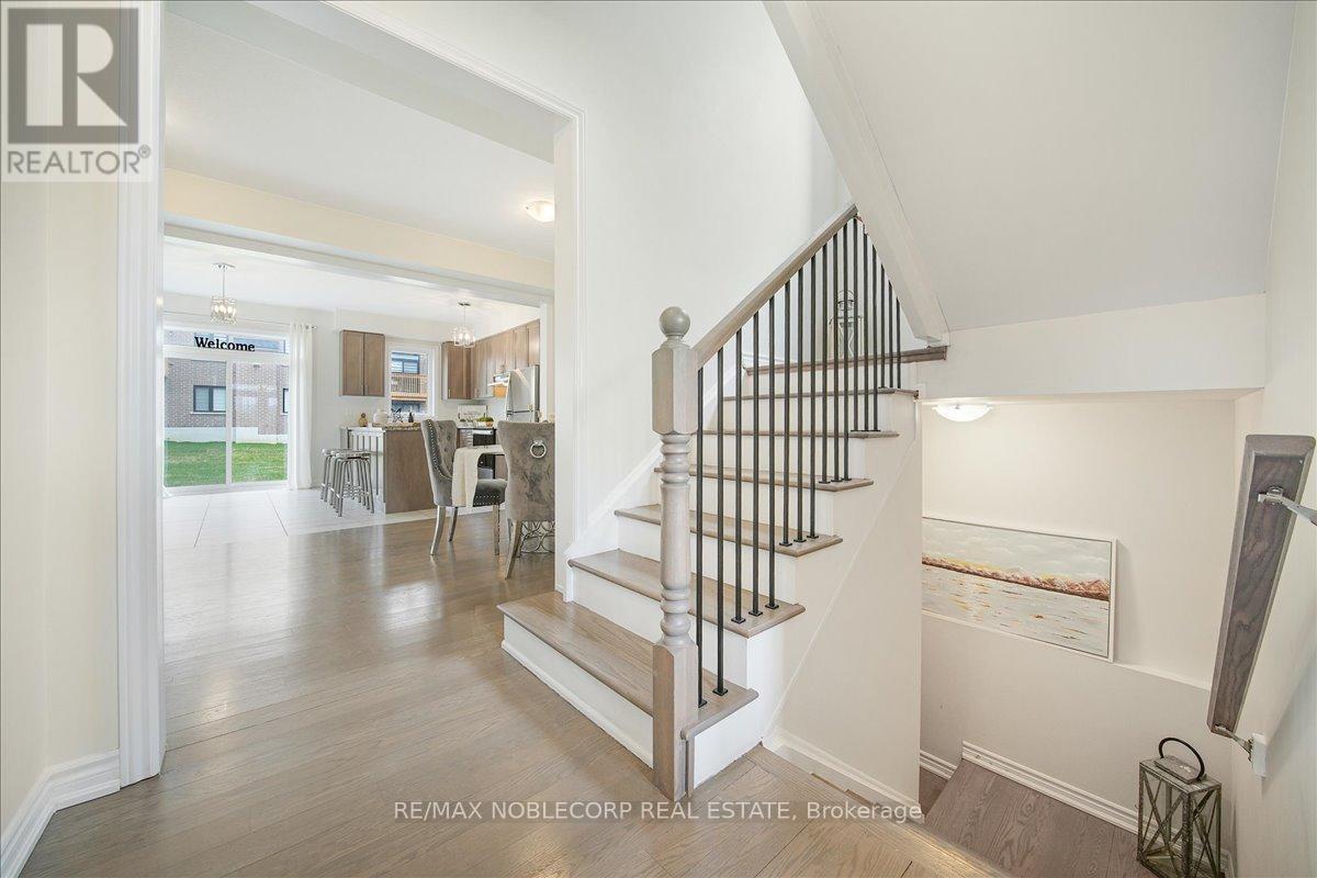 12 Blaney Street, Brant (Paris), Ontario  N0E 1N0 - Photo 14 - X12408655