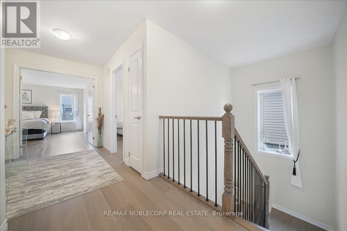 12 Blaney Street, Brant (Paris), Ontario  N0E 1N0 - Photo 15 - X12408655