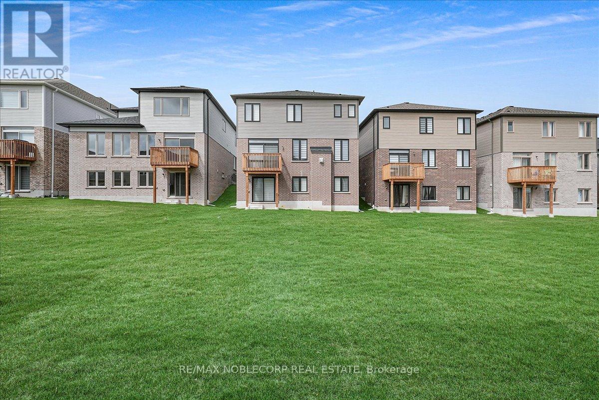 12 Blaney Street, Brant (Paris), Ontario  N0E 1N0 - Photo 30 - X12408655