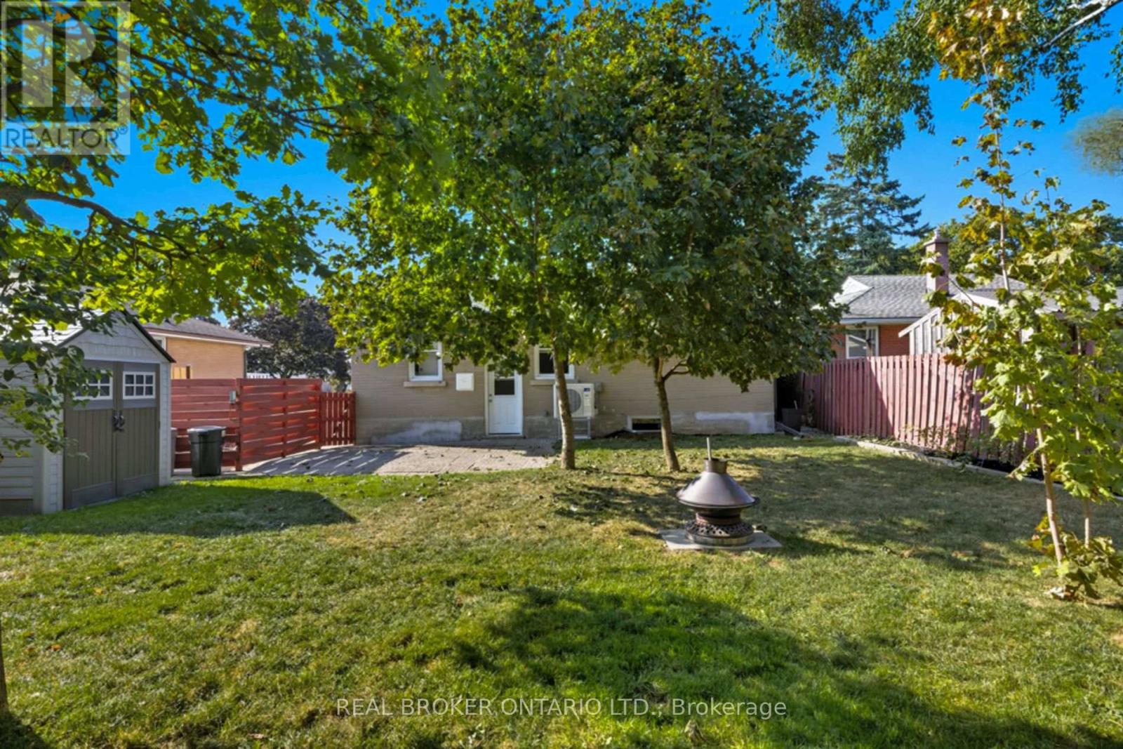 27 Broadmoor Avenue, Kitchener, Ontario  N2C 1Y6 - Photo 24 - X12408726