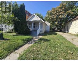 939 WELLINGTON STREET, Windsor, Ontario