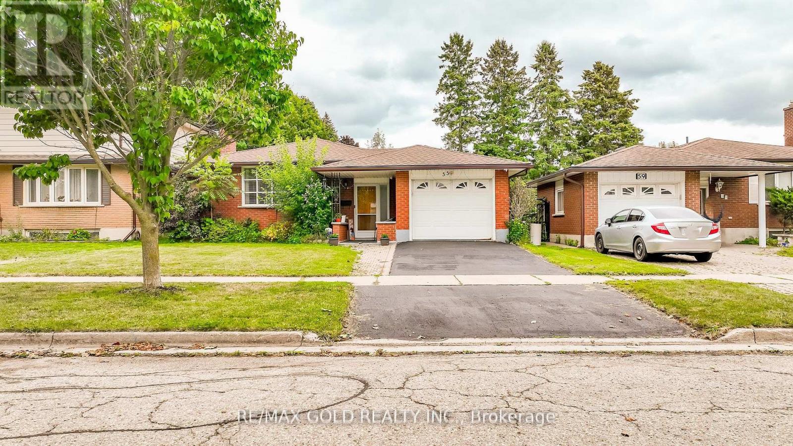 55 Ramblewood Way, Kitchener, Ontario  N2N 1G8 - Photo 1 - X12408764