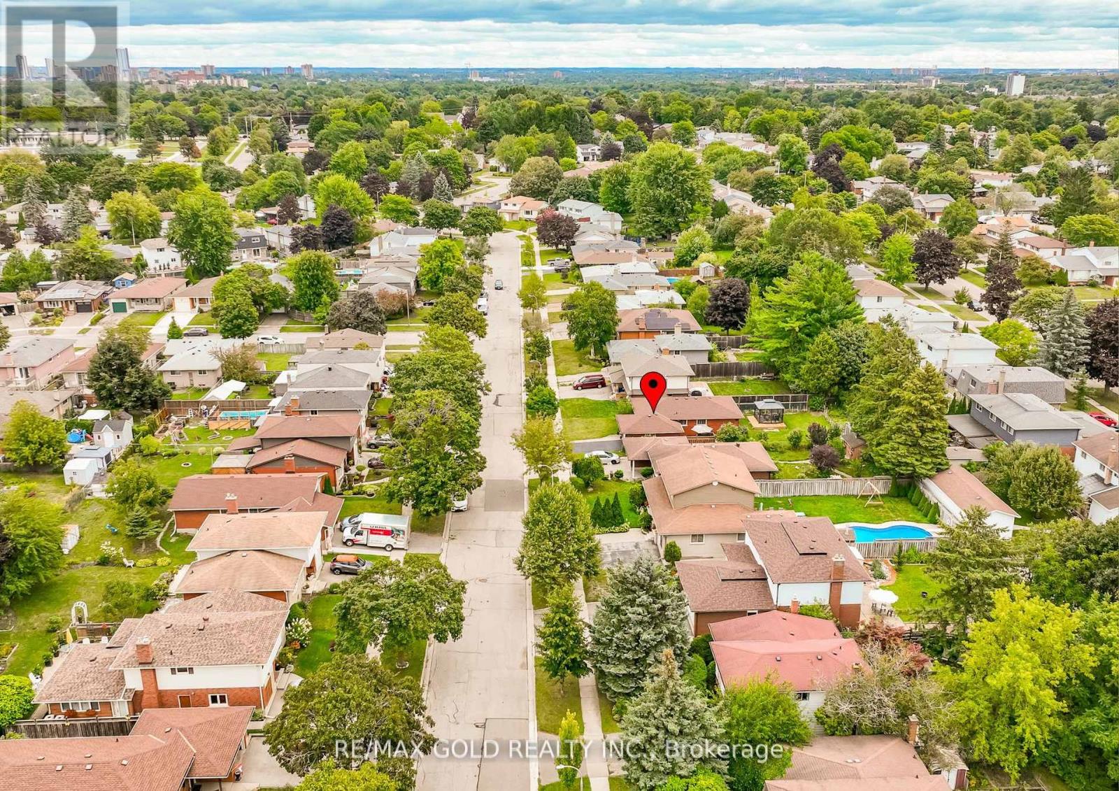 55 Ramblewood Way, Kitchener, Ontario  N2N 1G8 - Photo 43 - X12408764