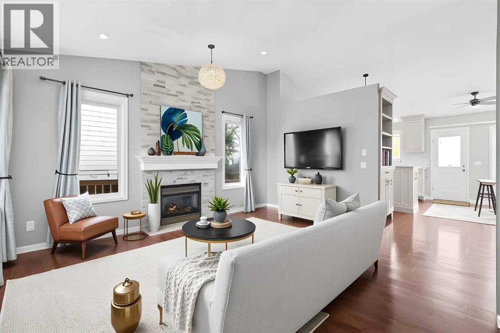 Property at 92 Hillview Drive image 3