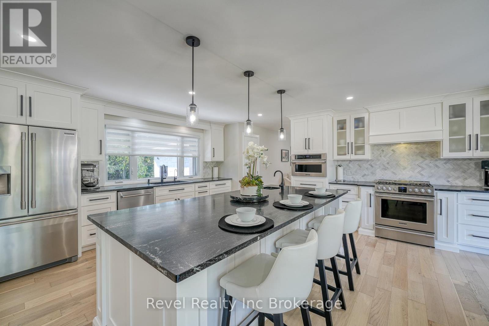 403269 Robinson Road, South-West Oxford, Ontario  N5C 3J7 - Photo 15 - X12408793