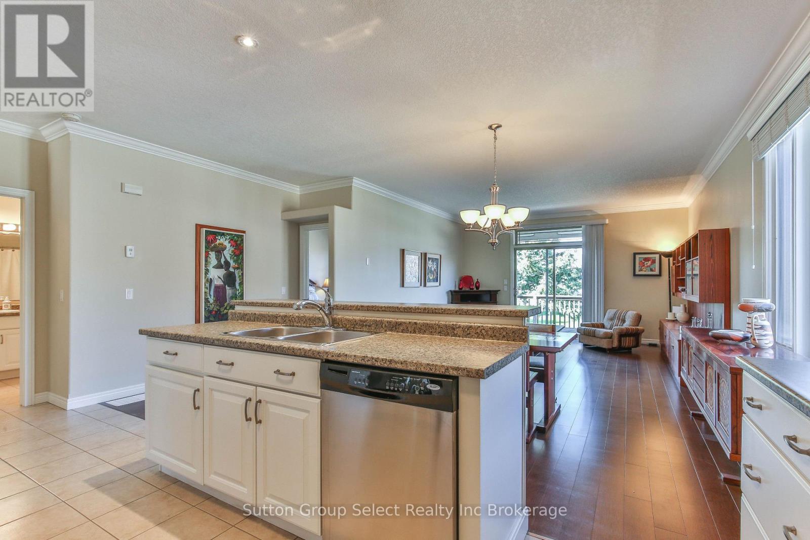 38 - 540 Spitfire Street, Woodstock (Woodstock - North), Ontario  N4T 0C2 - Photo 12 - X12408851