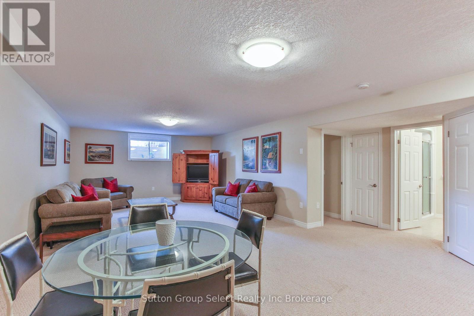 38 - 540 Spitfire Street, Woodstock (Woodstock - North), Ontario  N4T 0C2 - Photo 30 - X12408851