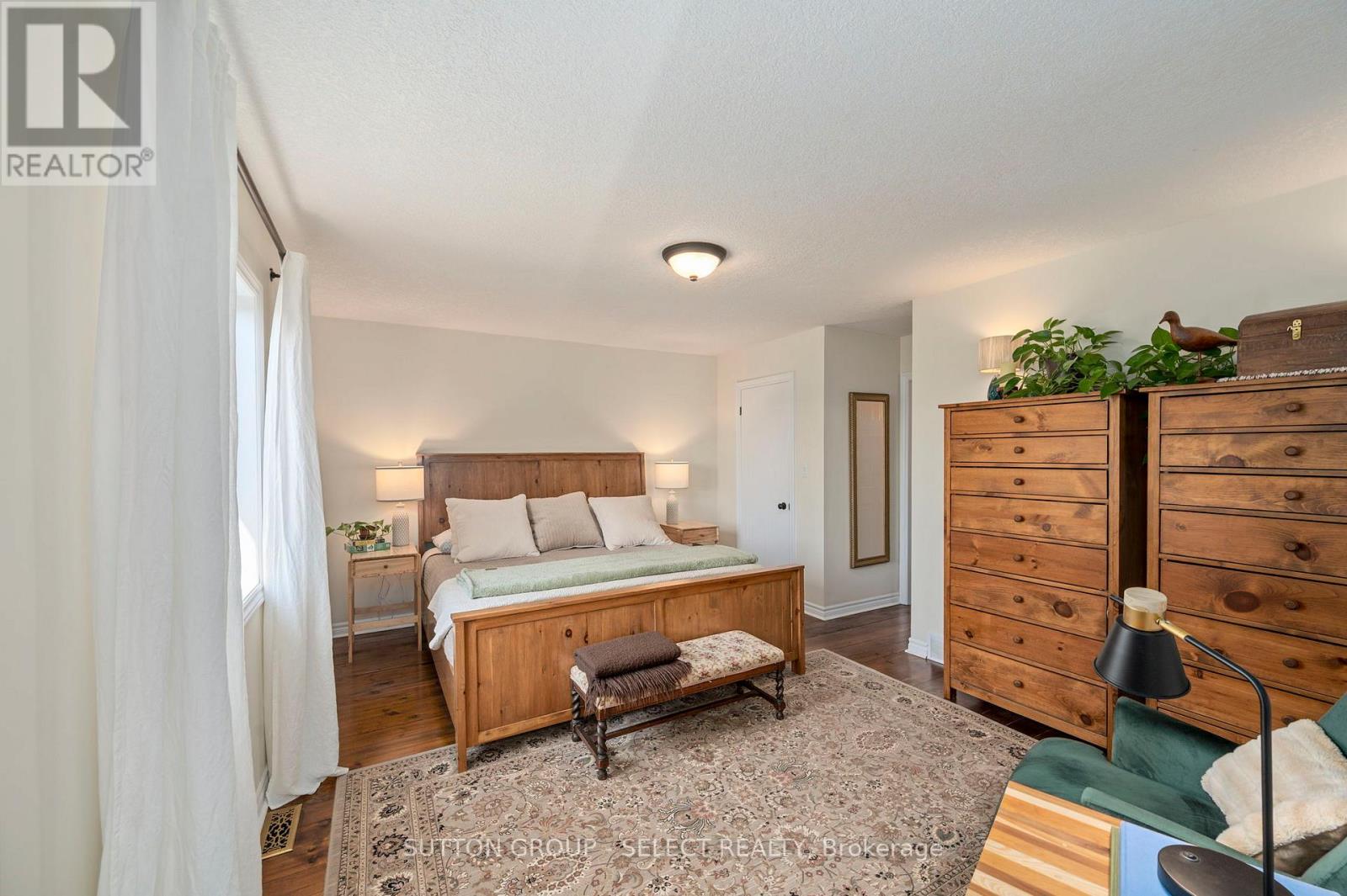 15 Hamilton Street, North Middlesex, Ontario  N0M 1A0 - Photo 16 - X12316368