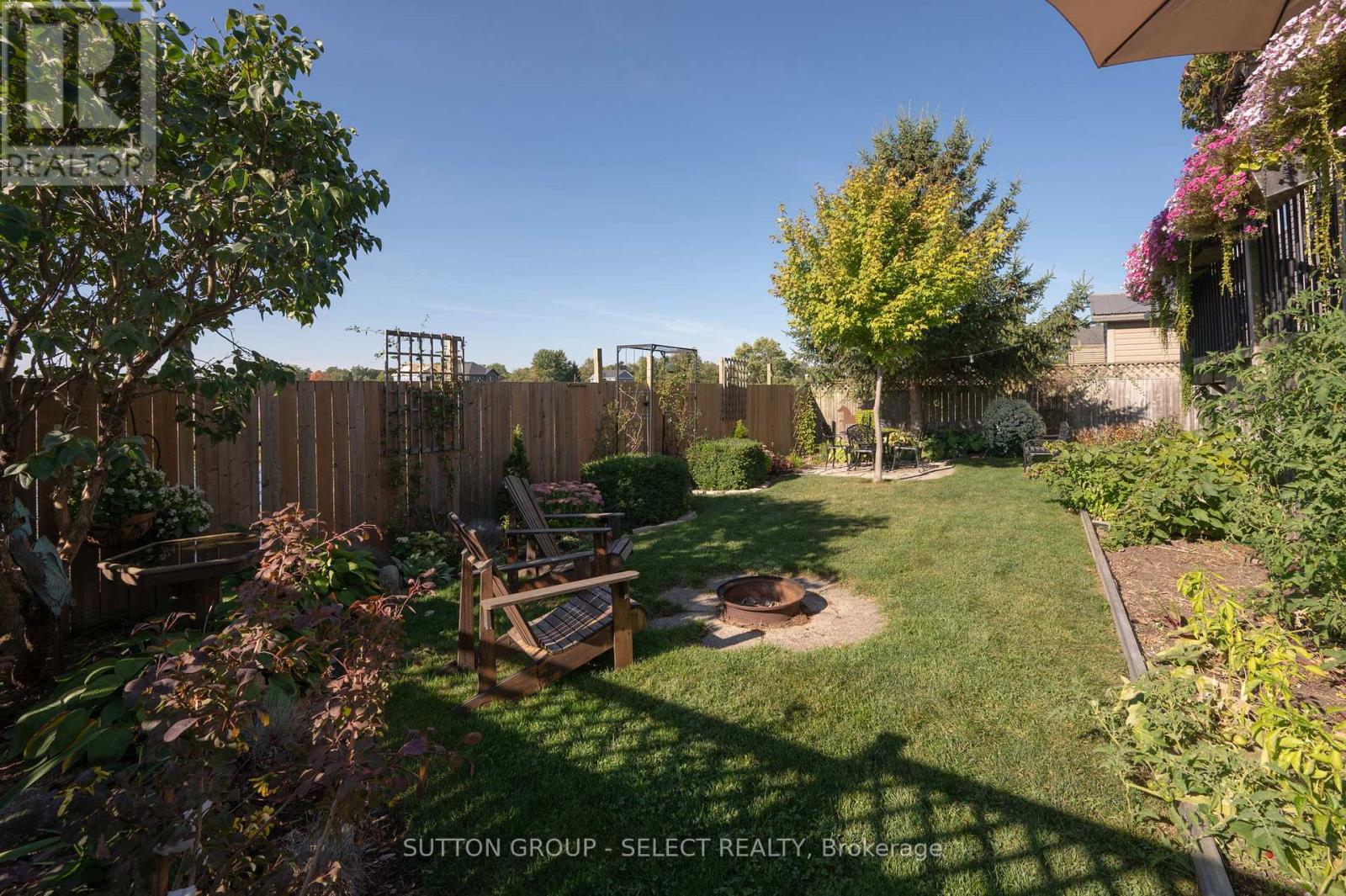 15 Hamilton Street, North Middlesex, Ontario  N0M 1A0 - Photo 31 - X12316368
