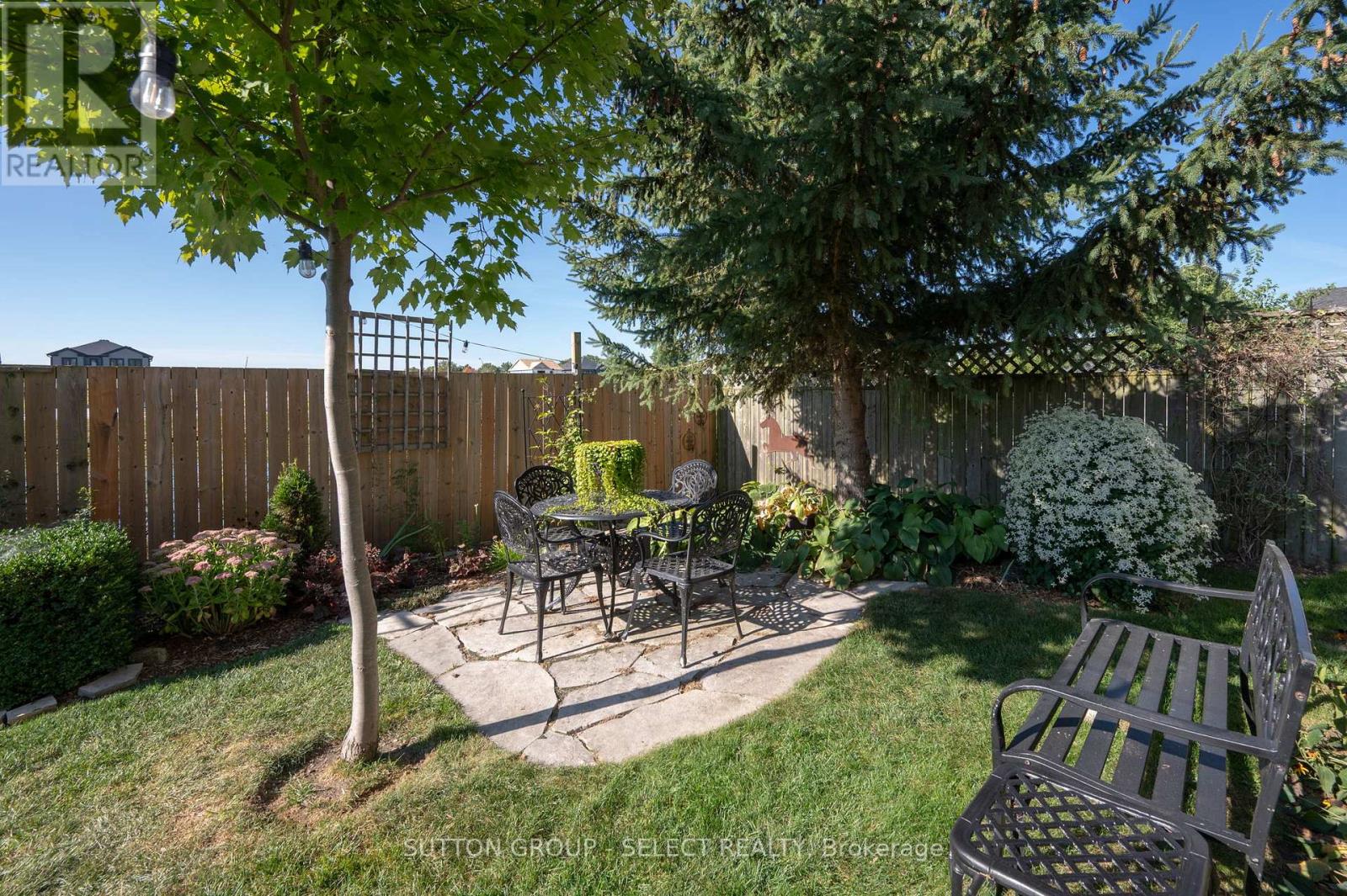 15 Hamilton Street, North Middlesex, Ontario  N0M 1A0 - Photo 32 - X12316368