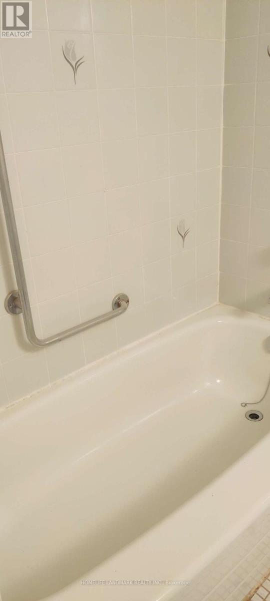 Lower Unit - 22 Buena Vista Avenue, Toronto, Ontario  M1S 1J2 - Photo 6 - E12405447