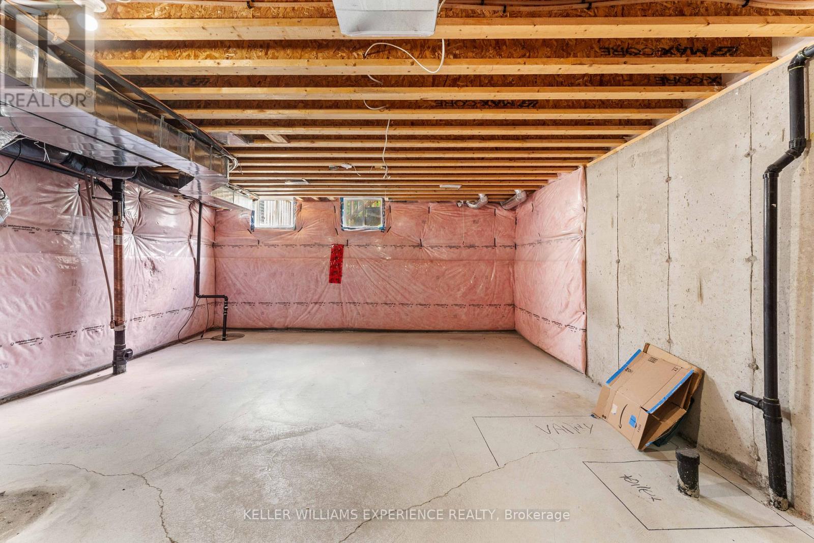 9 Greenwood Drive, Essa, Ontario  L3W 0N5 - Photo 24 - N12340161