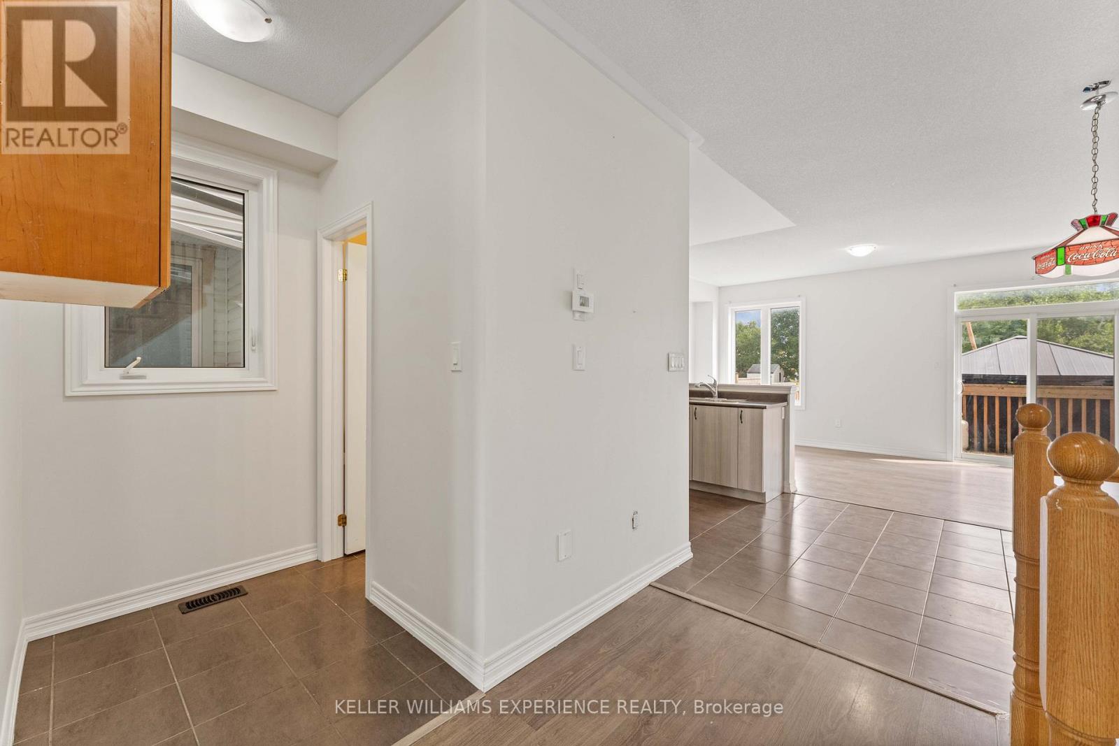 9 Greenwood Drive, Essa, Ontario  L3W 0N5 - Photo 5 - N12340161
