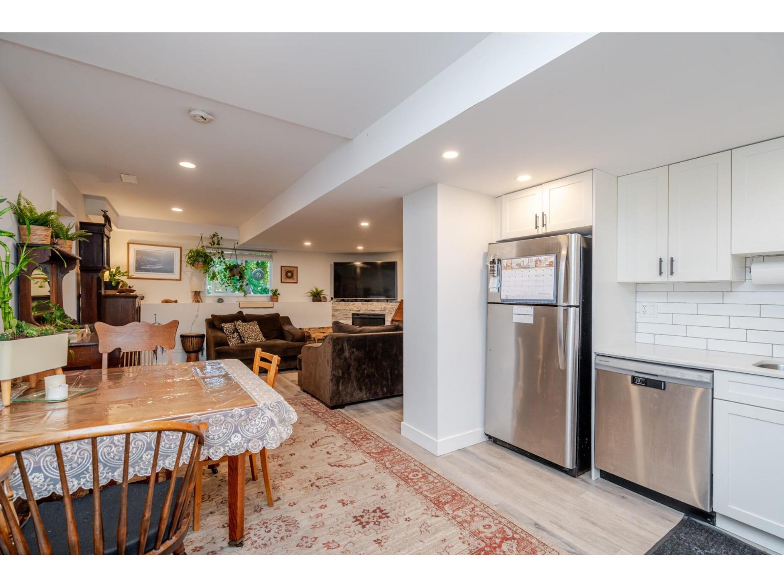 8528 Dunn Street, Mission, British Columbia  V2V 6V4 - Photo 19 - R3048445