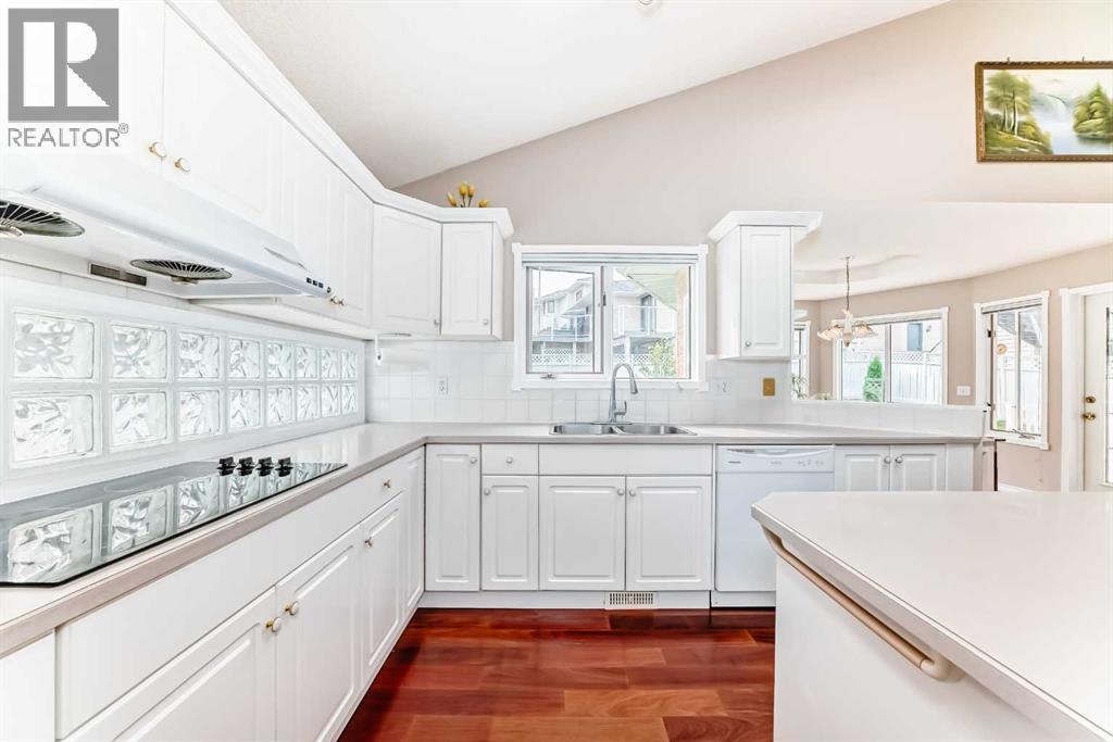 1405 Shawnee Road Sw, Calgary, Alberta  T2Y 2T1 - Photo 7 - A2254159