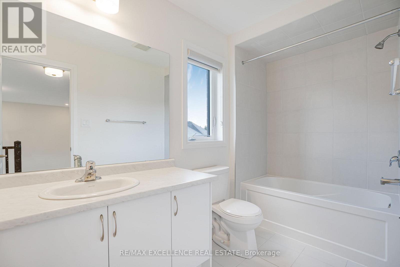 9 Tarrison Street, Brantford, Ontario  N3V 0B1 - Photo 24 - X12407558