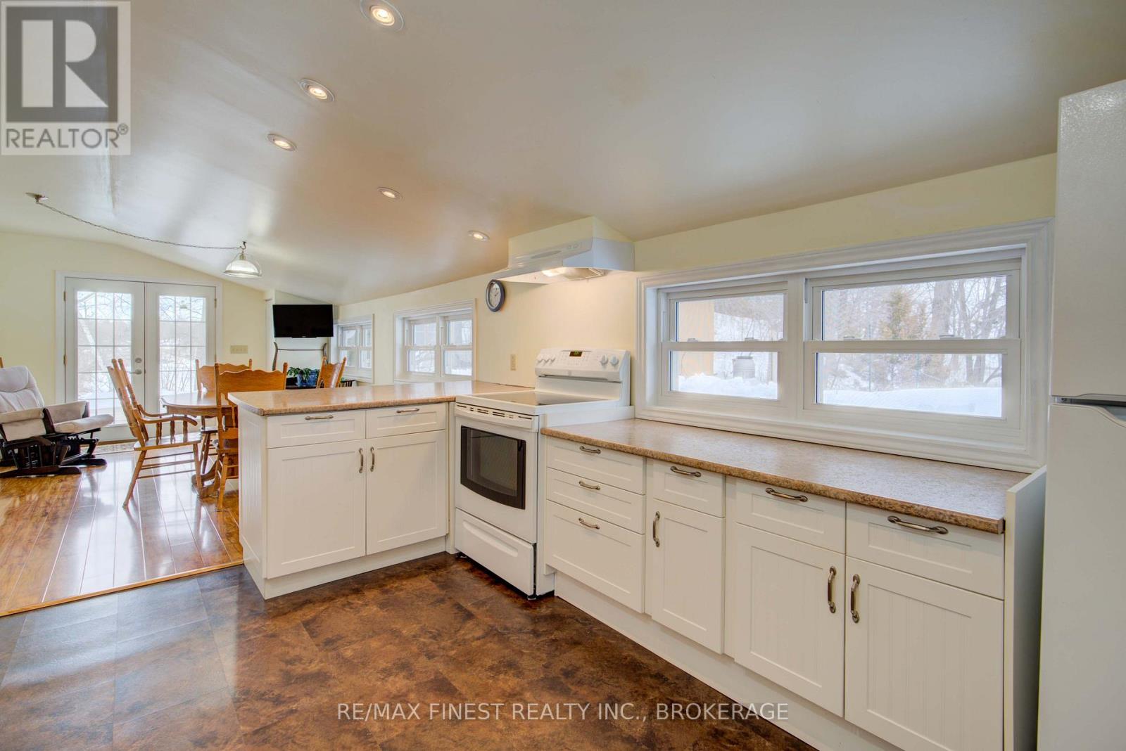 14064 Road 38, Frontenac (Frontenac Centre), Ontario  K0H 2P0 - Photo 24 - X12357598
