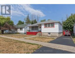 775 Alfred Crescent, Kingston (East Of Sir John A. Blvd), Ca