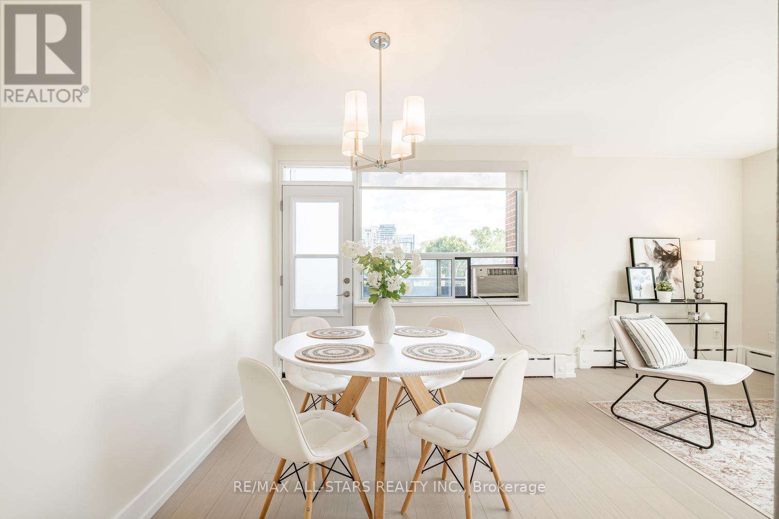 501 - 78 Warren Road, Toronto, Ontario  M4V 2R6 - Photo 10 - C12367798