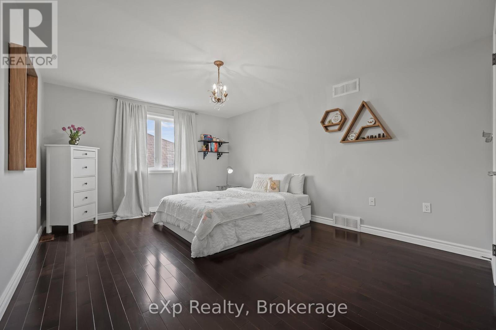 34 Walser Street, Centre Wellington, Ontario  N0B 1S0 - Photo 26 - X12408952