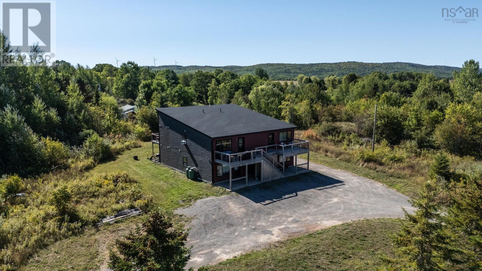 26-28 Raspberry Lane, Currys Corner, Nova Scotia  B0N 2T0 - Photo 37 - 202523524