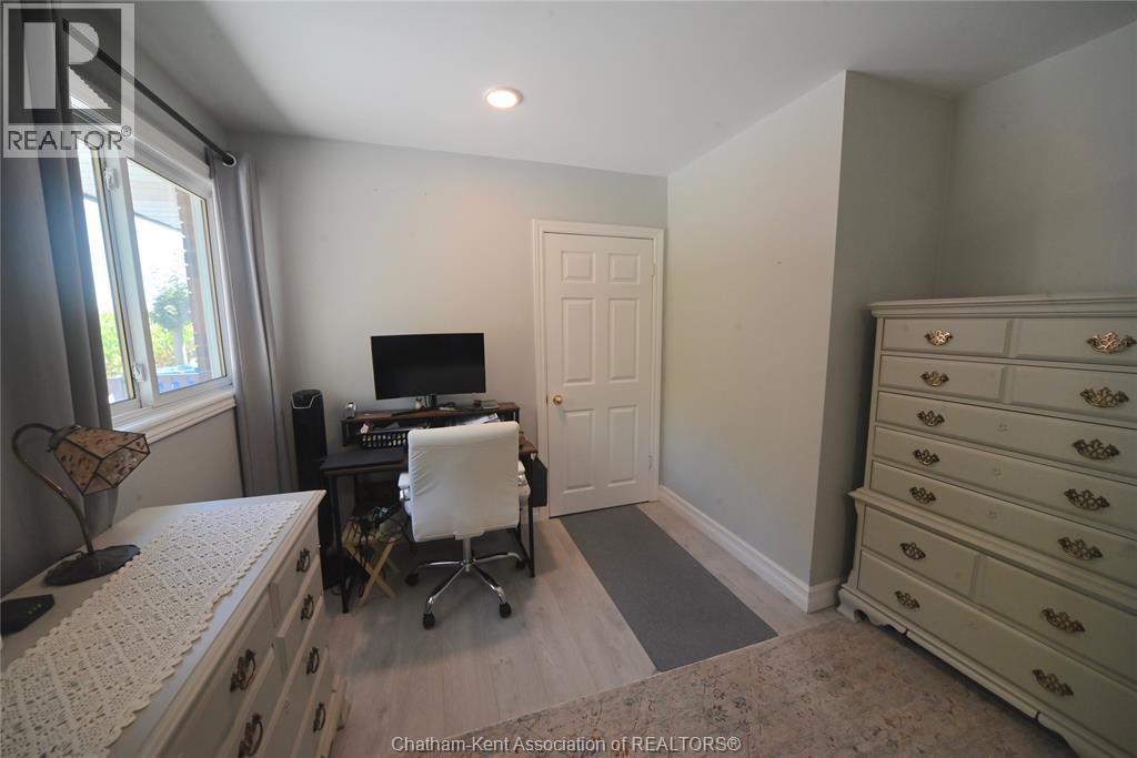 161 Queen Street, Highgate, Ontario  N0P 1T0 - Photo 19 - 25023608