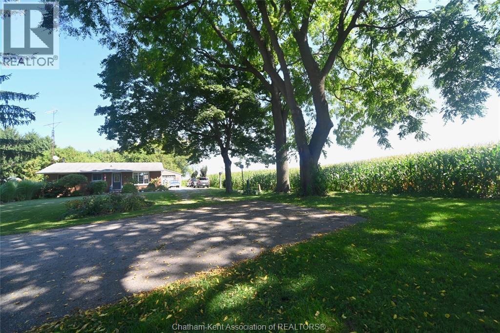 161 Queen Street, Highgate, Ontario  N0P 1T0 - Photo 2 - 25023608