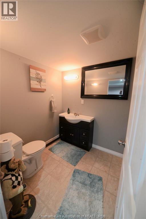 161 Queen Street, Highgate, Ontario  N0P 1T0 - Photo 32 - 25023608