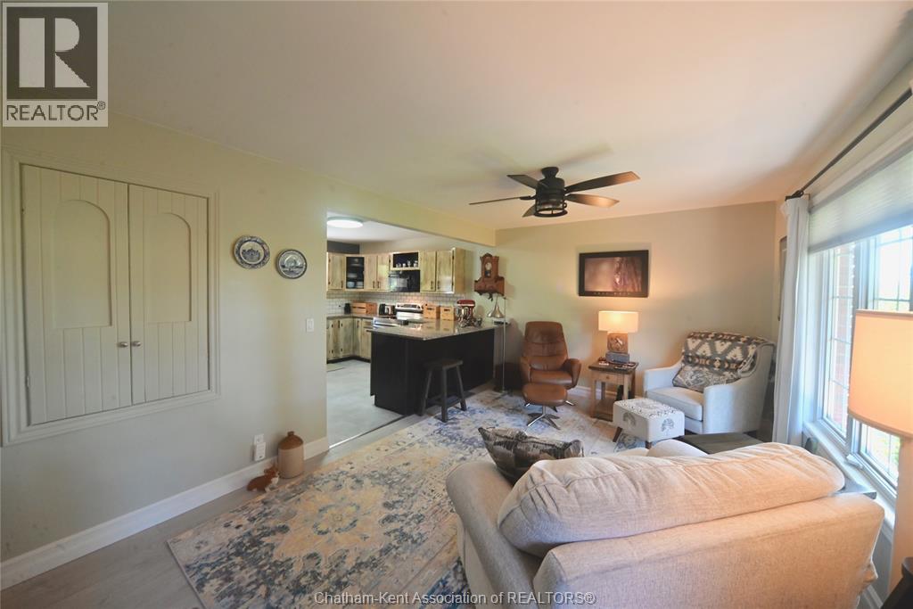 161 Queen Street, Highgate, Ontario  N0P 1T0 - Photo 7 - 25023608